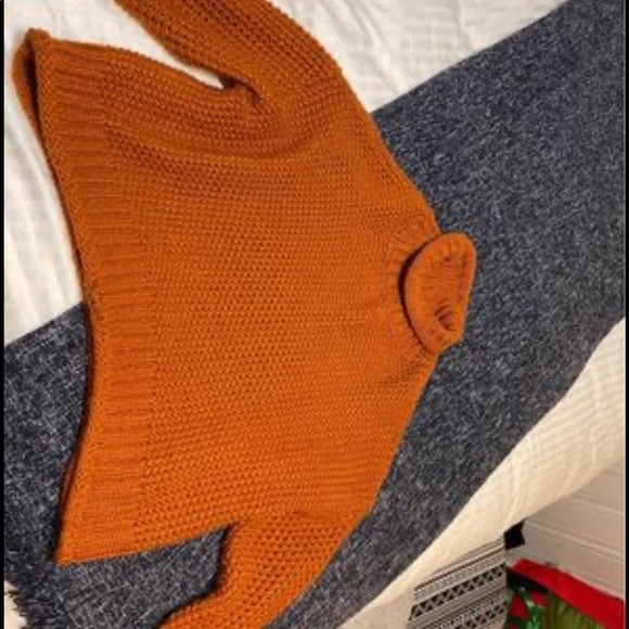 Forever 21 Crop turtle neck - Picture 2 of 3